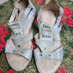 Ladies DorKing by Fluchos sandals , size 10